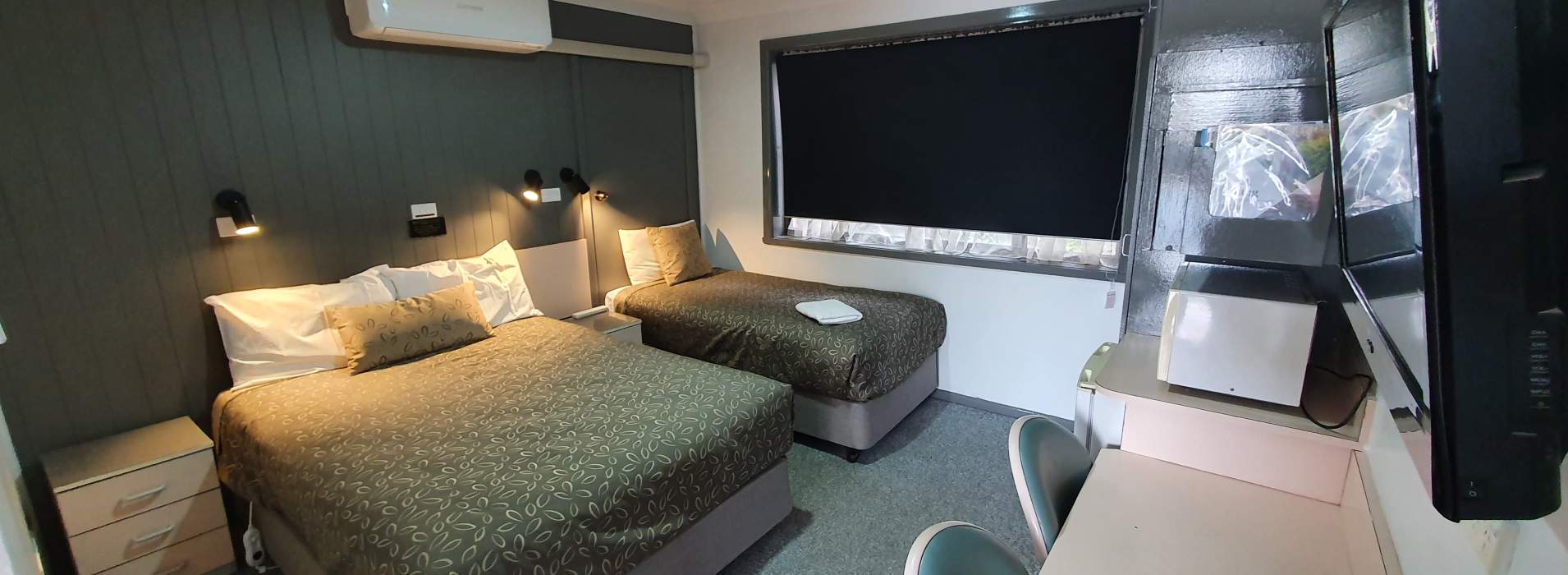 Deluxe Twinshare Room